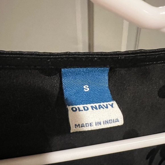 Old Navy Boho Indian Faux Silk Cami Black Tank Top Blouse sz Small - Picture 4 of 4